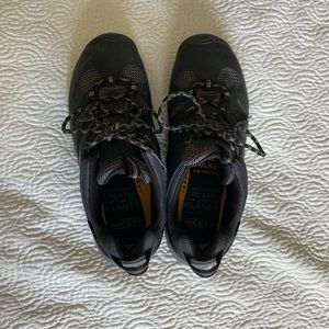 Keen hiking shoes